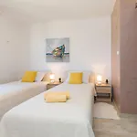 Sara - Perfect Family *
