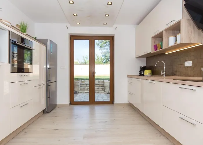 Sara - Perfect Family Villa